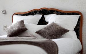 Hotels Logis Burnel Et La Cle Des Champs : photos des chambres