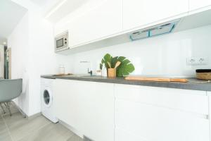 Sea Breeze Apartments