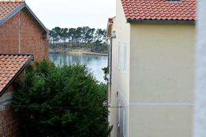 Sunnyy Beacch Apartments