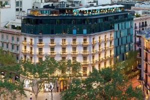 Condes De Barcelona hotel, 
Barcelona, Spain.
The photo picture quality can be
variable. We apologize if the
quality is of an unacceptable
level.