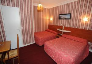 Hotels Sully Hotel : photos des chambres