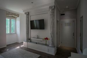 JR Luxury Guesthouse 