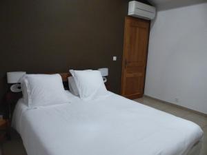 B&B / Chambres d'hotes Maison d'Hotes Zella : photos des chambres