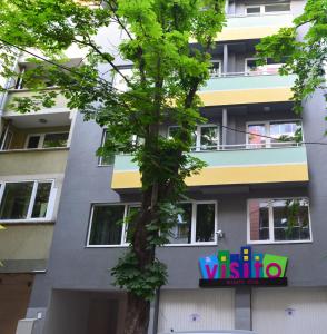 Visito Aparthouse