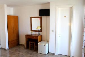 Adriani Inn Olympos Greece