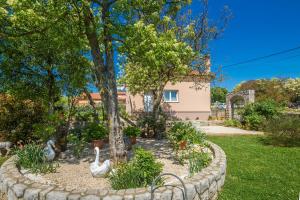 Holiday house Lucija