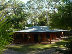 SWR Rainforest Retreat 2