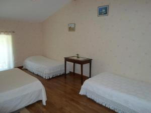 B&B / Chambres d'hotes En Jouti : Chambre Familiale