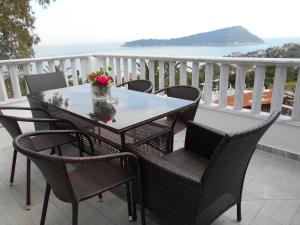 Superior Quadruple Room room in Kinira Beach Hotel