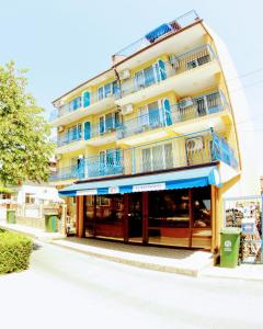 R&G Hotel