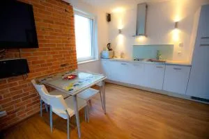 Amber - 拉塔 Amber - 拉塔