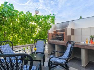 Holiday home in Vir with terrace