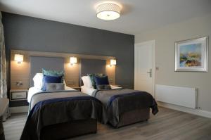 Twin Room room in Barr Na Sraide Inn