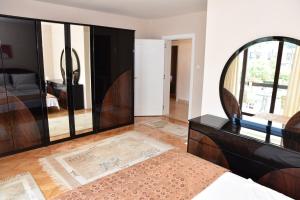 Double Room with Balcony room in Guest House Evropa