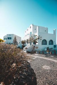 Artemis Village Santorini Greece