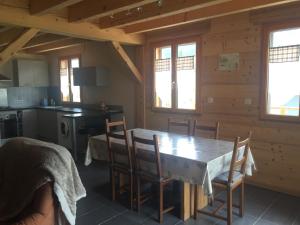 Maisons de vacances Au coeur du bois : photos des chambres