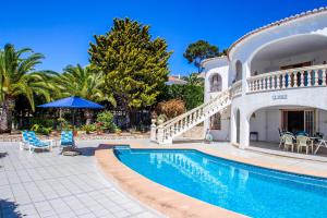 La Perla - sea view villa with private pool in Moraira