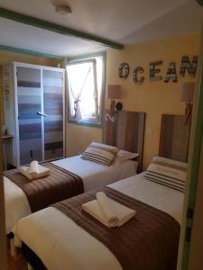 B&B / Chambres d'hotes Ile o des capucins : Suite Familiale