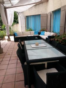 B&B / Chambres d'hotes La Bousquatiere : photos des chambres
