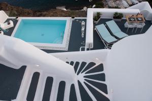 La Perla Villas and Suites Santorini Greece