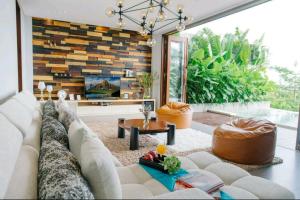 The Darling Ocean View Villa