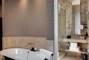 Hotels Boutique Hotel des Remparts & Spa : Chambre Double Premium