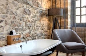 Hotels Boutique Hotel des Remparts & Spa : Suite Junior