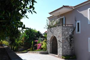 V&G platinum Villa Argolida Greece