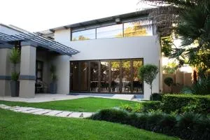 Appledew Guesthouse - Evander