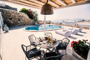 Stunning Villa 4BR in Mykonos Myconos Greece