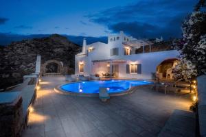 Stunning Villa 4BR in Mykonos Myconos Greece