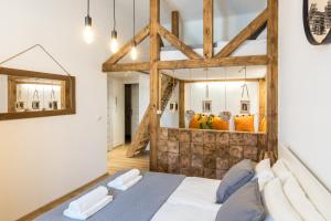 Cracow Best Location Apartment by Cozyplace