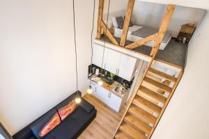 Cracow Best Location Apartment by Cozyplace