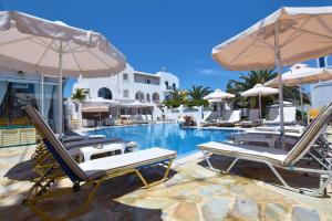 Rodakas Hotel Santorini Greece