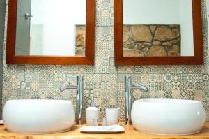 MARCELA&JOAQUIN MOUNTAIN HOUSE