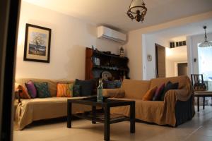 ilianas seaside maisonette