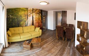 Rooftop apartment I.