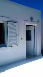 Athani Summer House (Apartments 01 - 02)