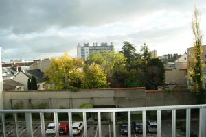 Appartements Studio Amicie 27m2, balcon couvert, pres centre-gare-cathedrale, wifi : photos des chambres