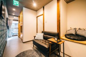 IKIDANE HOUSE Osaka Kyobashi