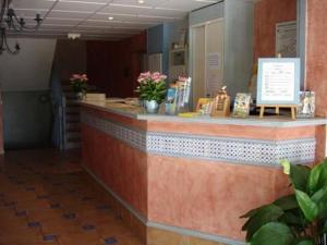 Hotels Les Mimosas : photos des chambres