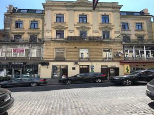 Best Season Apart Hotel