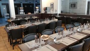 Hotels Adonis Lourdes - Notre Dame de la Sarte : photos des chambres