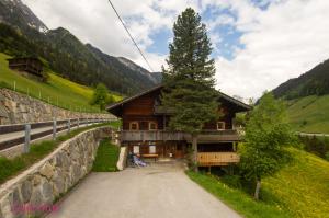 Ferienhaus Unterbrunnhaus - 4hvězdičkové hotely ve městě Finkenberg