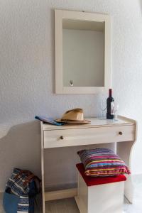 Vassilis Studios Poros-Island Greece