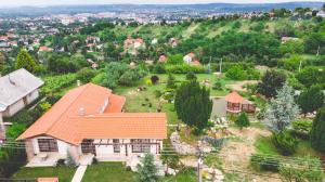 Villa Garden