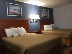 Double Room room in Travelodge by Wyndham Spirit Lake/Okoboji