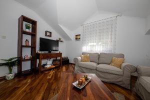Apartmani Godinić 