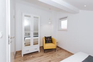 Fyaka Loft Apartments 