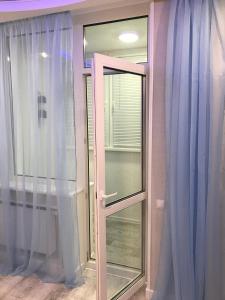 Luxe Apartment on Drahomanova